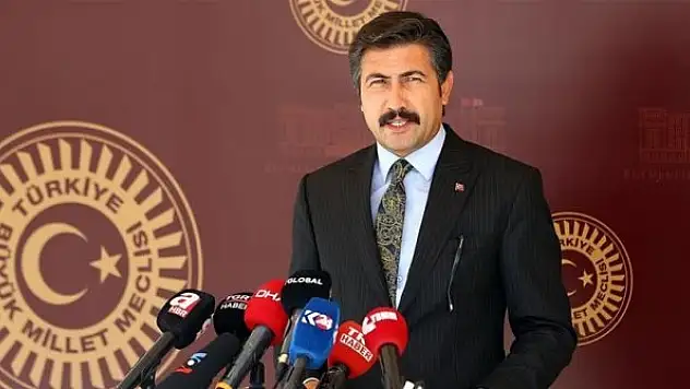 AK Parti'den sosyal medya düzenlemesine ilişkin yeni açıklama