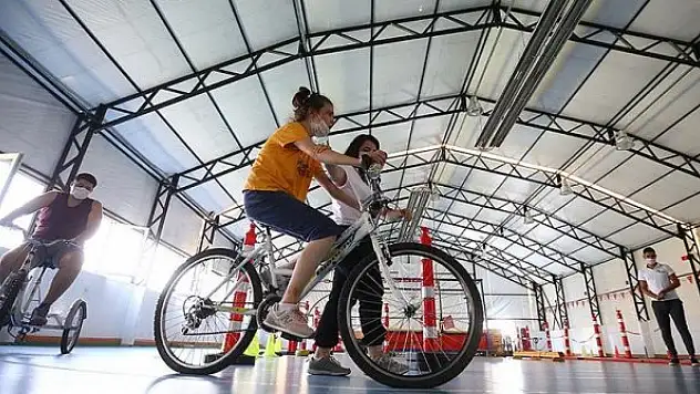 Özel eğitim kurumları için 'birleştirilsin veya dönüştürülsün' önerisi