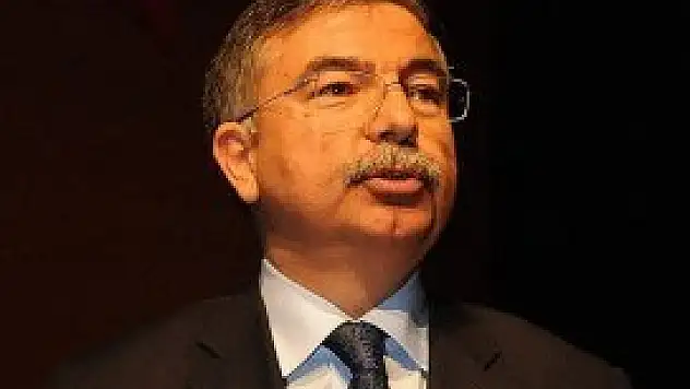 Afganistan'da kalacağız