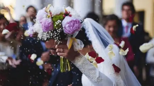 'Evlilik kredisi' başvuruları 3 ilde daha başladı