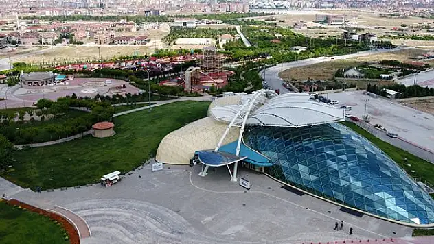 Konya Tropikal Kelebek Bahçesi örnek proje seçildi