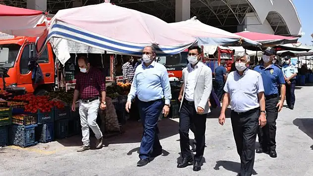 Karapınar'da pazar yerlerinde inceleme
