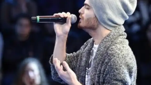 Eurovision'da Elnur Hüseynov sürprizi!