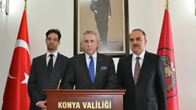 Macar heyetten Vali Erol'a ziyaret