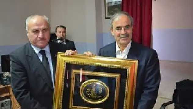 Ali Erkan Kavaklı, Güneysınır'da konferans verdi