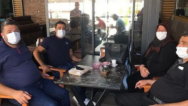 İsveç'te yaşayan gurbetçiler, Türkiye'deki Kovid-19 tedbirlerinden memnun