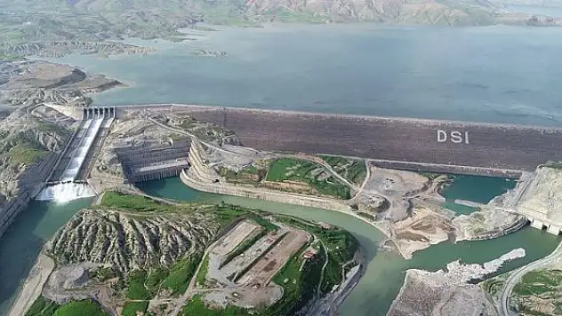 Ilısu Barajı'ndan ekonomiye 3 ayda 375 milyon lira katkı