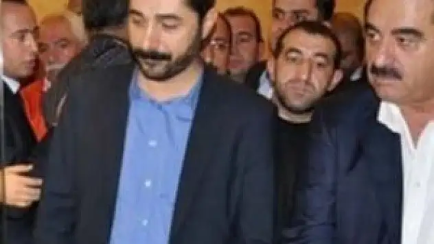 Oğul Tatlıses: Babamın durumu iyiye gidiyor