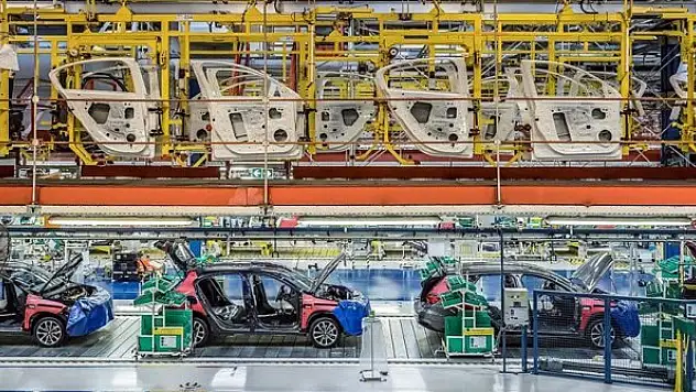 İlk yedi ayda 440 bin 103 adet otomobil üretildi