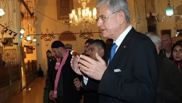 AB Bakanı Volkan Bozkır Konya'da