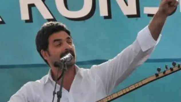 Uğur Işılak'tan zafer konseri