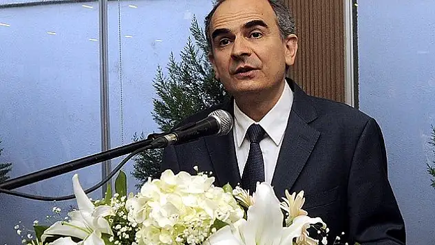 'Enflasyonda yüzde 7'nin altına inmeye çalışıyoruz'