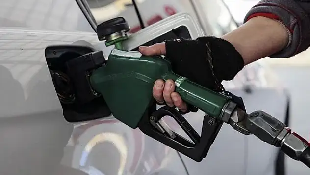 Benzine indirim geliyor