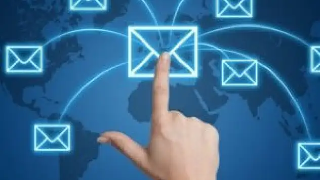 Sahte e-postadaki linke dikkat