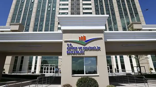 Atık ithalatı kotası yüzde 50'ye indirildi