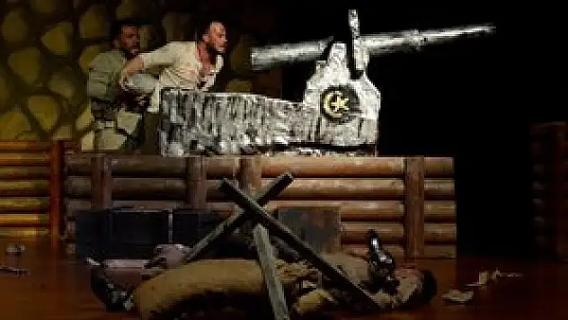 'Çanakkale Kıyamet'i 4 bin kişi izledi