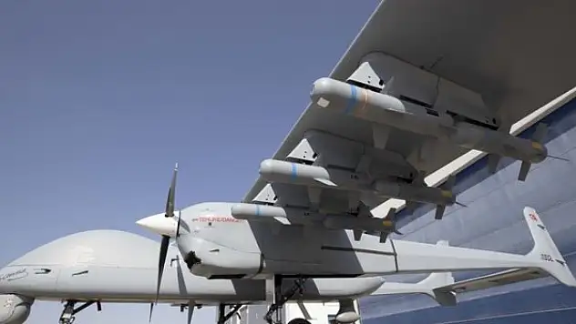 Aksungur tam yüklü mühimmatla 1 günden fazla uçtu