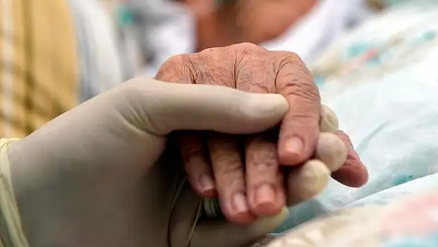 Evde sağlık hizmetinden yararlananların sayısı 1,5 milyonu aştı