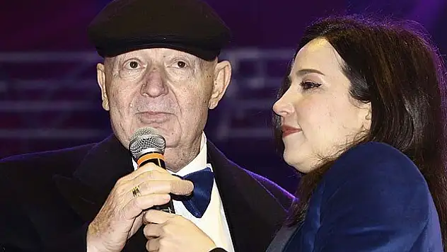 Şarkıcı Kayahan yoğun bakımda