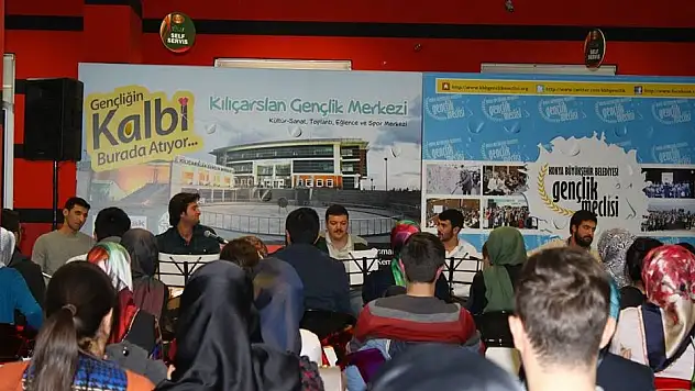 Aşık Veysel ölümünün 42. yıldönümünde anıldı