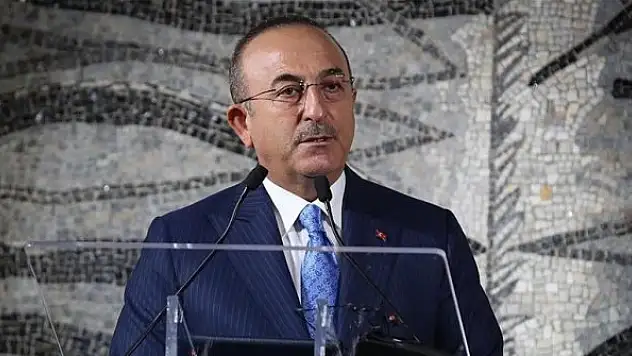 Çavuşoğlu: İki ayrı devlet olsak da yeri geldiği zaman tek devlet gibi davranırız