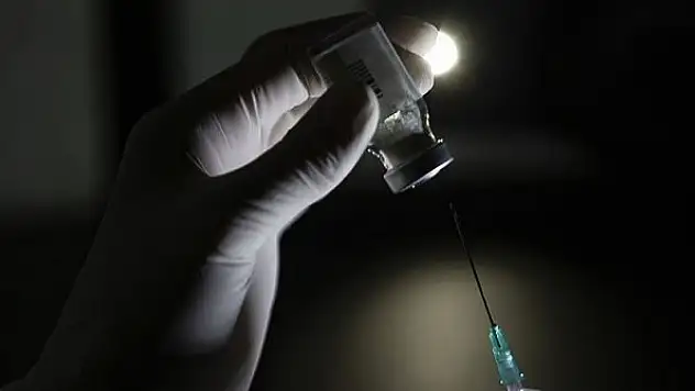 Kovid-19 aşısının talep görüp görmeyeceği araştırılacak