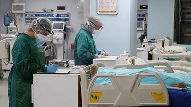 Sağlık Bakanlığı Kovid-19'un psikolojik etkileriyle de mücadele ediyor