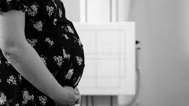 Sağlık Bakanlığından Kovid-19 salgını döneminde gebe takibi rehberi