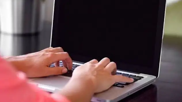 İnternette alan adı verme yetkisi BTK'ya geçiyor