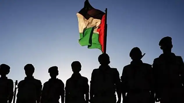 Filistinli gruplardan '18 yaşındaki gencin İsrail askerlerince darbedilerek öldürülmesine' tepki