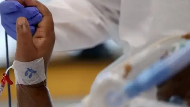 COVID-19 tespit edilen kişi sayısı 43 milyon 790 bini geçti