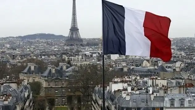 Fransa'da camiye ölüm tehditli mesaj bırakıldı