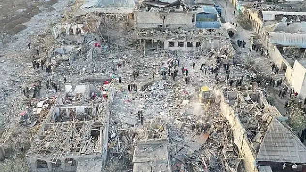 Azerbaycan'da Ermenistan'ın saldırılarında 69 sivil öldü, 322 kişi yaralandı