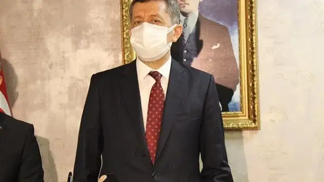 Bakan Selçuk yüz yüze eğitime geçiş sürecinin ayrıntılarını açıklayacak