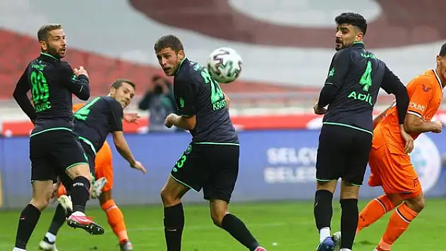 İlhan Palut, Kravets'i denedi!