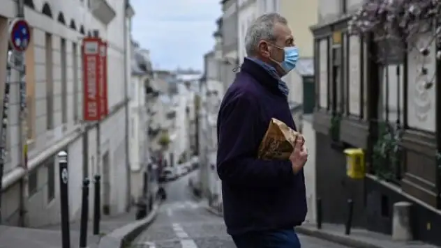 Fransa'da son 24 saatte 46 bin yeni vaka