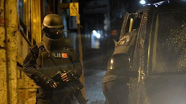 Okmeydanı'nda eş zamanlı operasyon