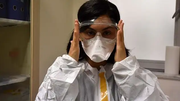 'Gözümüzün önünde hastanın günden güne kötüye gitmesi, ölmesi, bizi derinden etkiliyor'