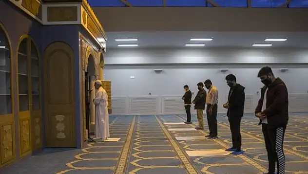 Atina'nın ilk camisi ibadete açıldı