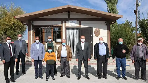 Meram'ı masadan değil sahadan yönetiyor