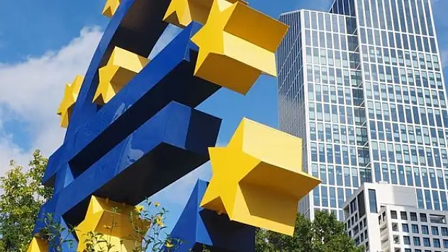 CFO'lar gelecek üç aya daha iyimser bakıyor