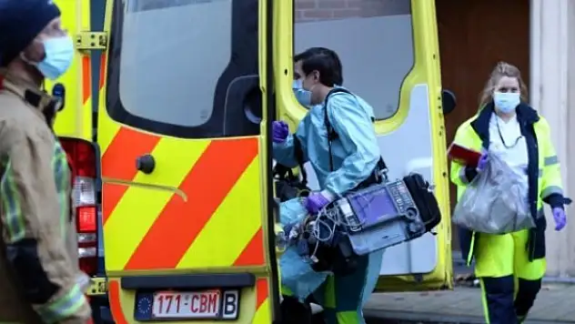 Koronavirüs vaka sayısı 50 milyonu aştı