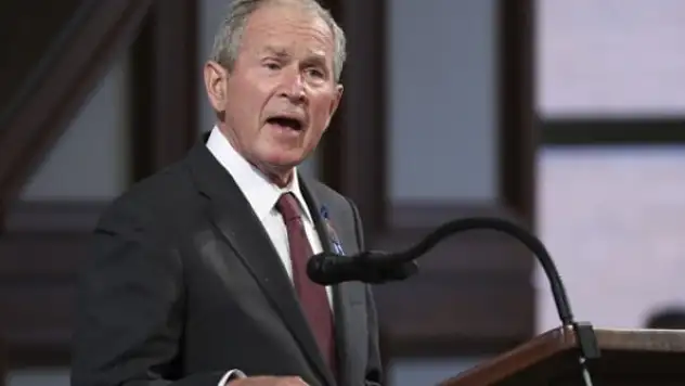 ABD eski Başkanı Bush, Biden'ı tebrik etti