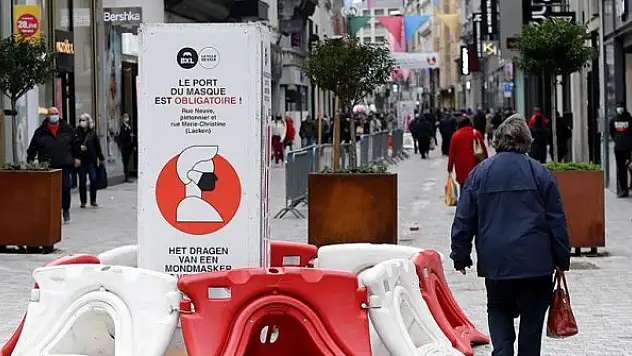 Belçika'da Kovid-19 vaka sayısı 500 bini, ölümler 13 bini aştı