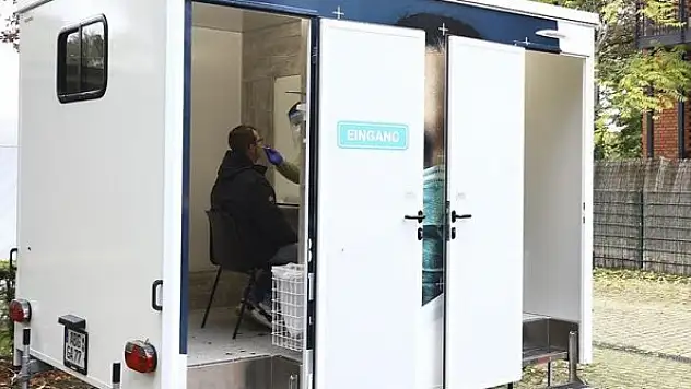 Almanya'da yoğun bakımdaki Kovid-19 hastalarının sayısı en yüksek seviyeye ulaştı