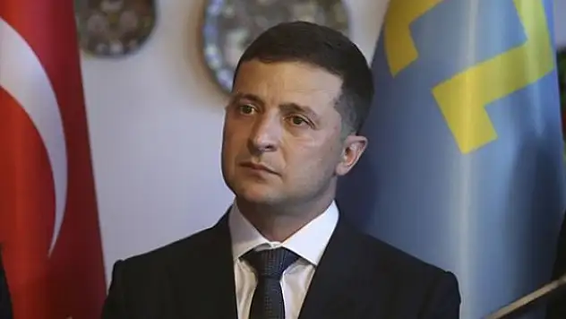 Ukrayna Devlet Başkanı Zelenskiy COVID-19'a yakalandı