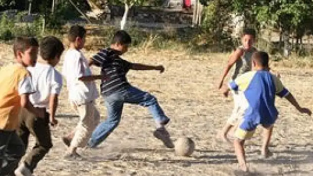 Kırsalın çocukları sağlıkta kentliye fark attı