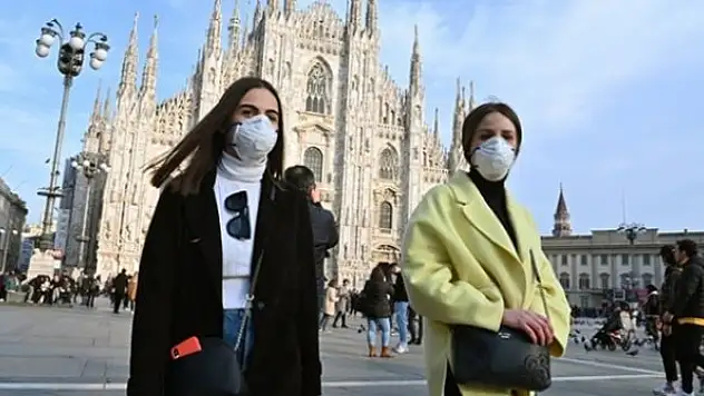 İtalya'da COVID-19 vaka sayısında yeni rekor