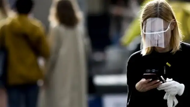 Dünyada COVID-19 vaka sayısı 54 milyonu geçti