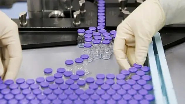 Pfizer, ABD'de COVID-19 aşısının dağıtımına başladı